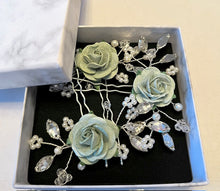 Load image into Gallery viewer, Set of 3 Bobby Pins in Gift Box - Assorted Colours Available